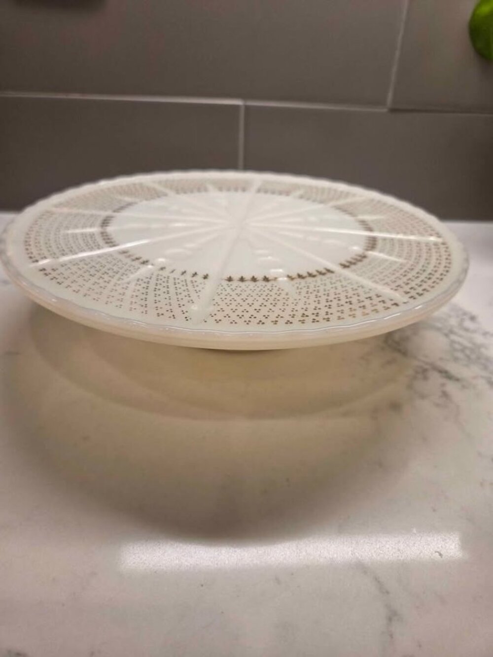 Vintage Anchor Hocking cake stand milk glass